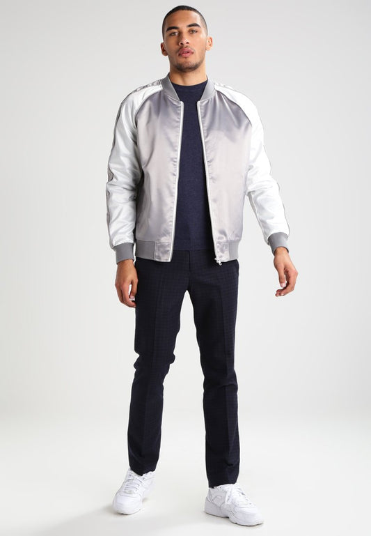 URBAN CLASSICS SOUVENIR - Bomberjacke - Silver/offwhite
