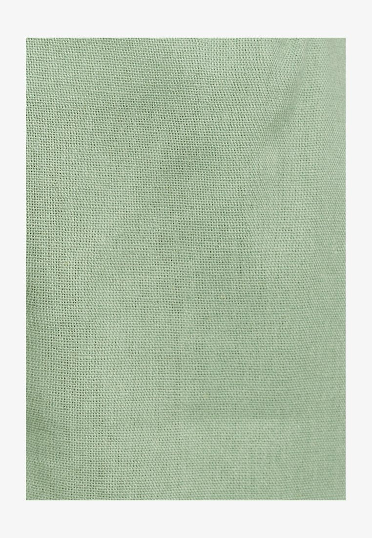 Calli CHARLIE - Shorts - Sage Green