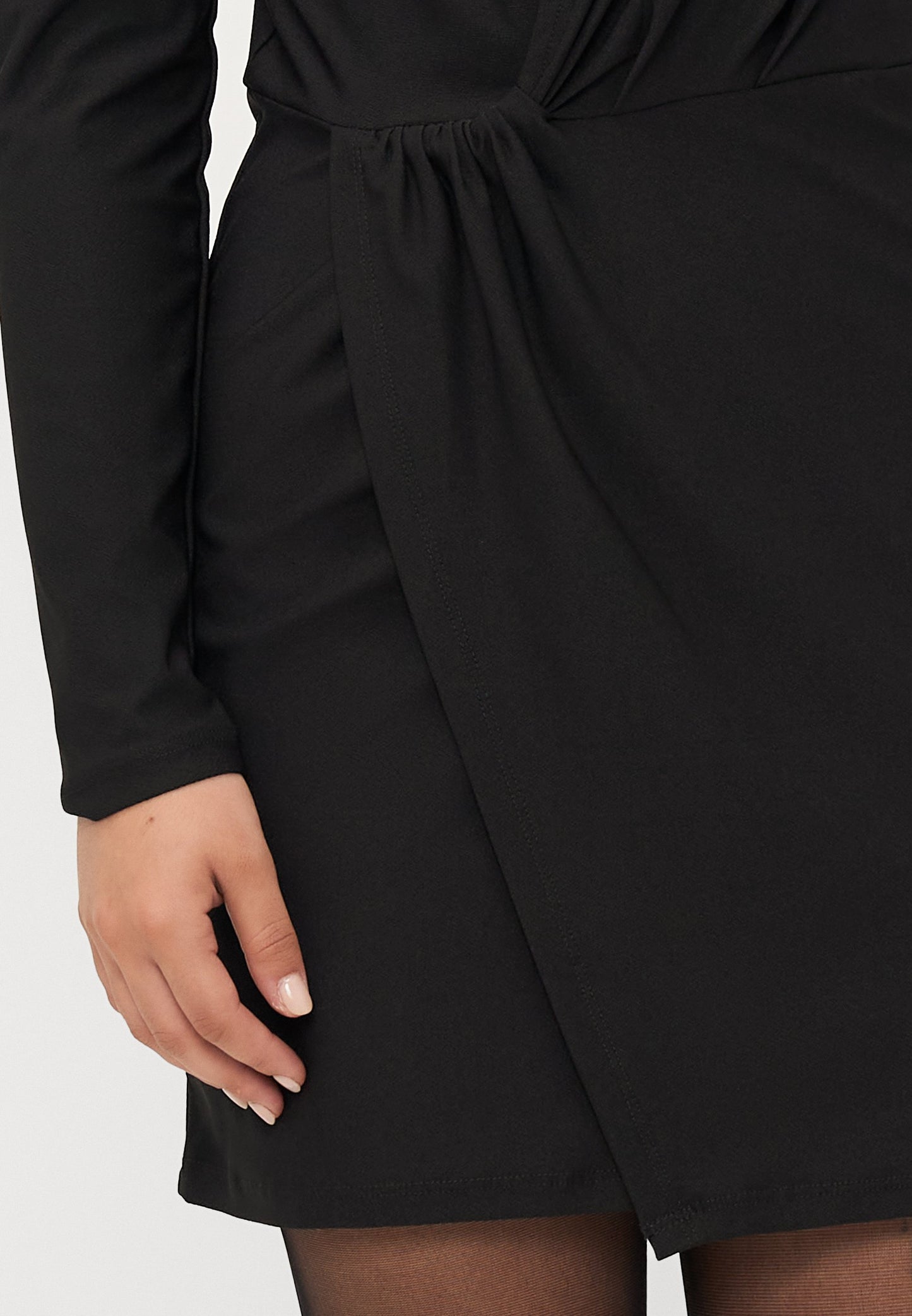 ONLY Petite ONLSILJA TWIST DRESS - Shift Dress - Black