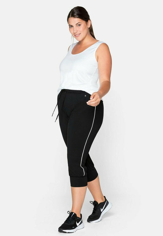 Sheego Kurze Sporthose - Schwarz