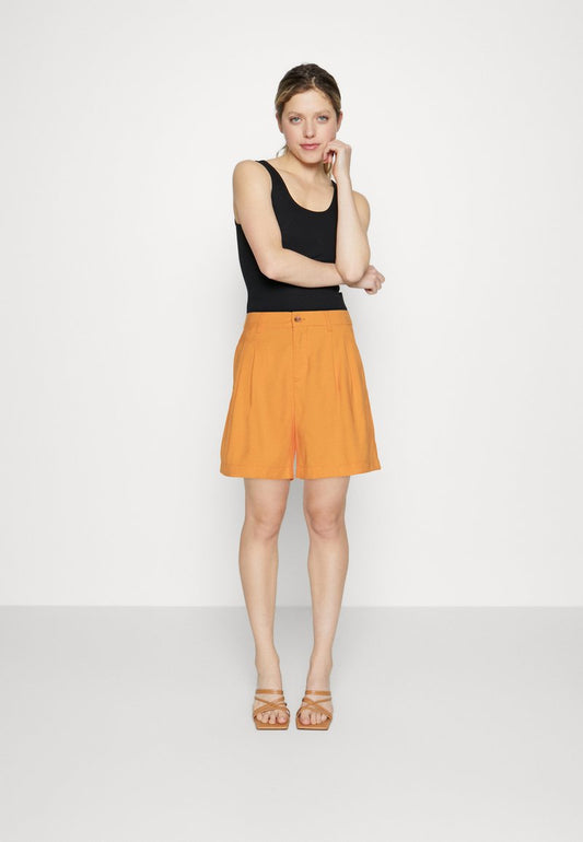 ONLY ONLMATHILDE-ARIS LIFE LONG - Shorts - Apricot
