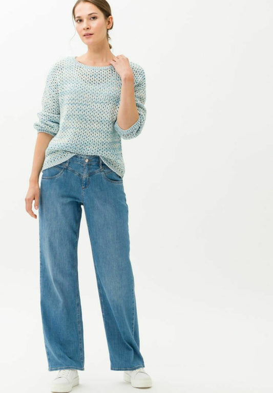 BRAX STYLE MAINE - Flared Jeans - Slightly Used Light Blue