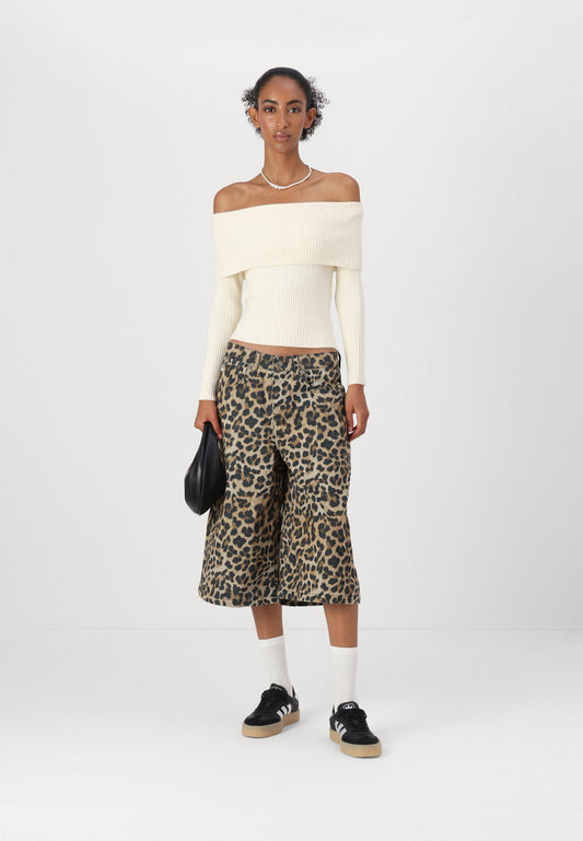 ONLY Petite ONLKATIA OFF SHOULDER - Jumper - Whitecap Gray