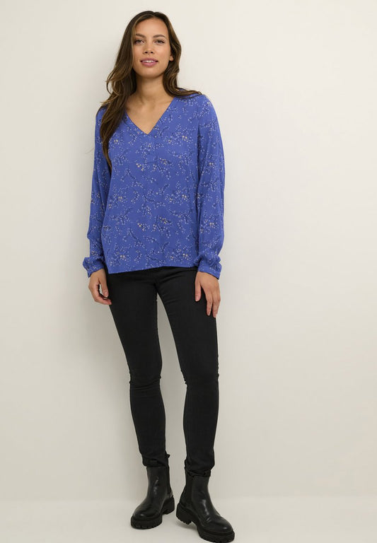 Kaffe KARIKKA AMBER - Bluse - Mazarine Blue Infinity Print