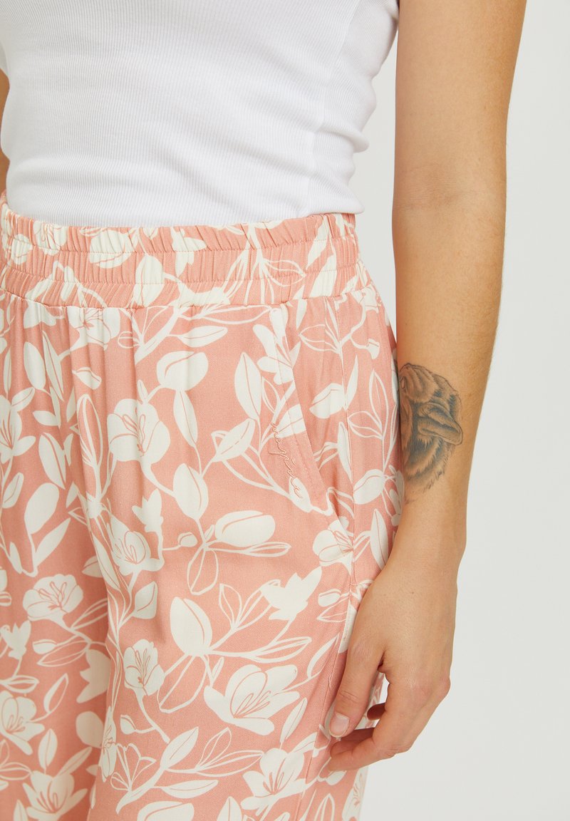 CHERRY - Stoffhose - Rose Clay Printed