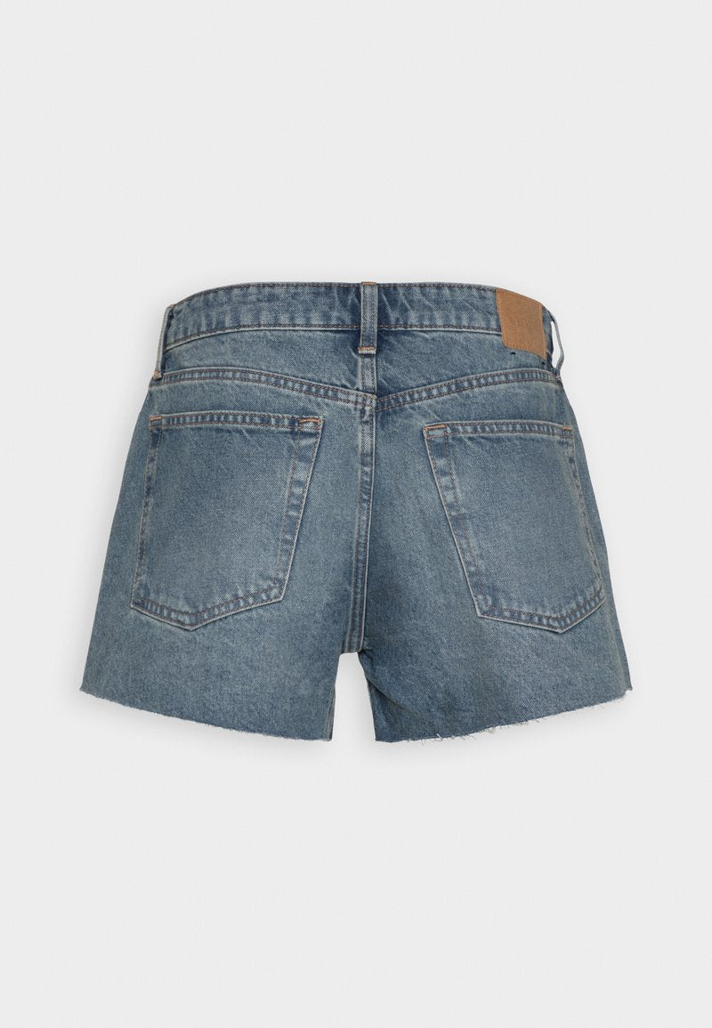 WEEKDAY SWIFT - Jeans Shorts - Blue Medium Dusty