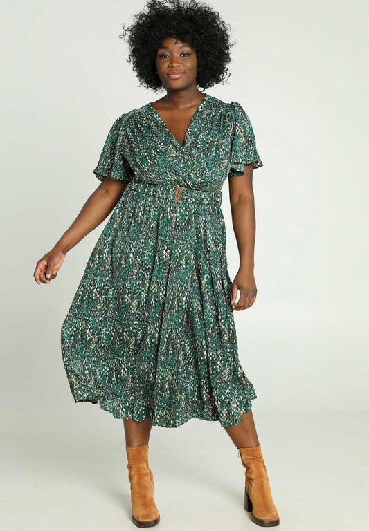  LONGUE MC CACHE COEUR CEINTURE - Freizeitkleid - Green