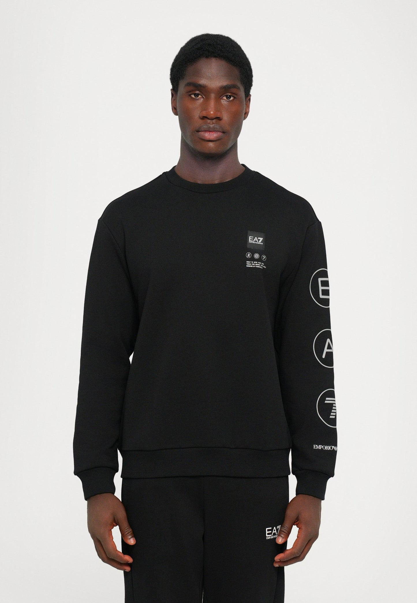 EA7 Emporio Armani TRAIN LOGO UNISEX - Sweatshirt - Black/silver-coloured