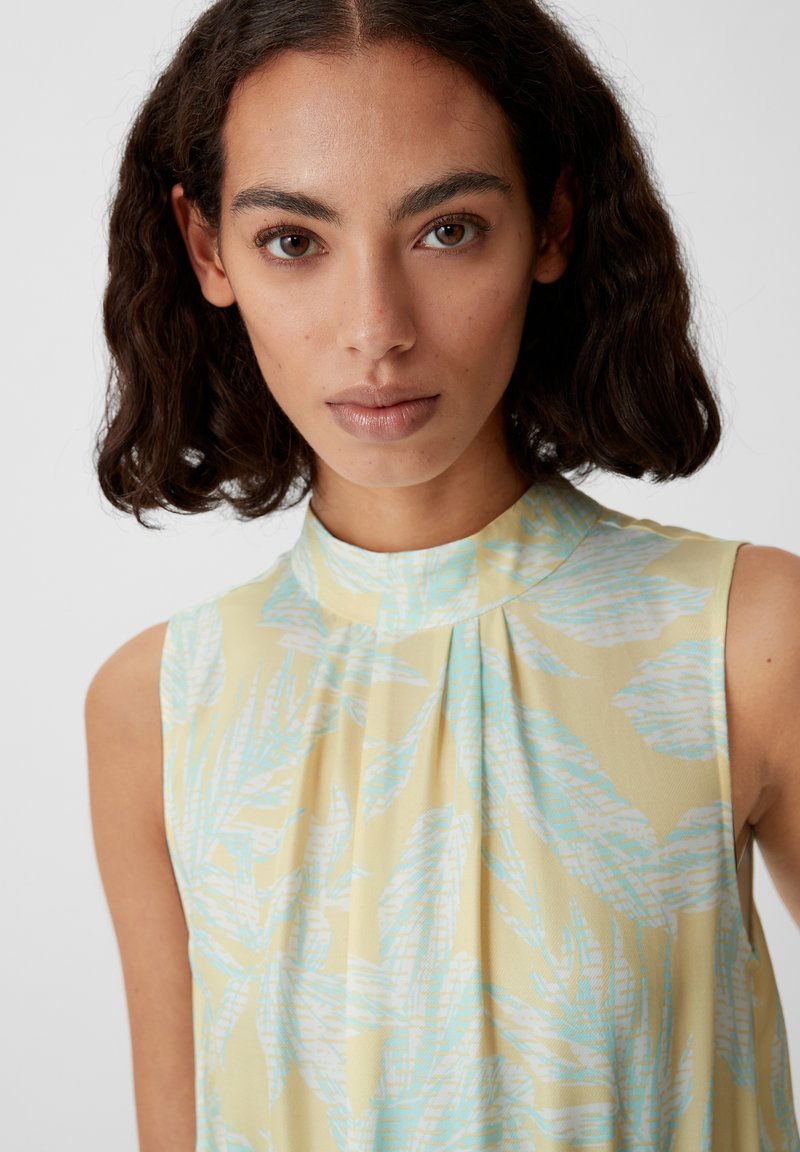 Comma MIT ALLOVER-PRINT - Jumpsuit - Helles Zitrone