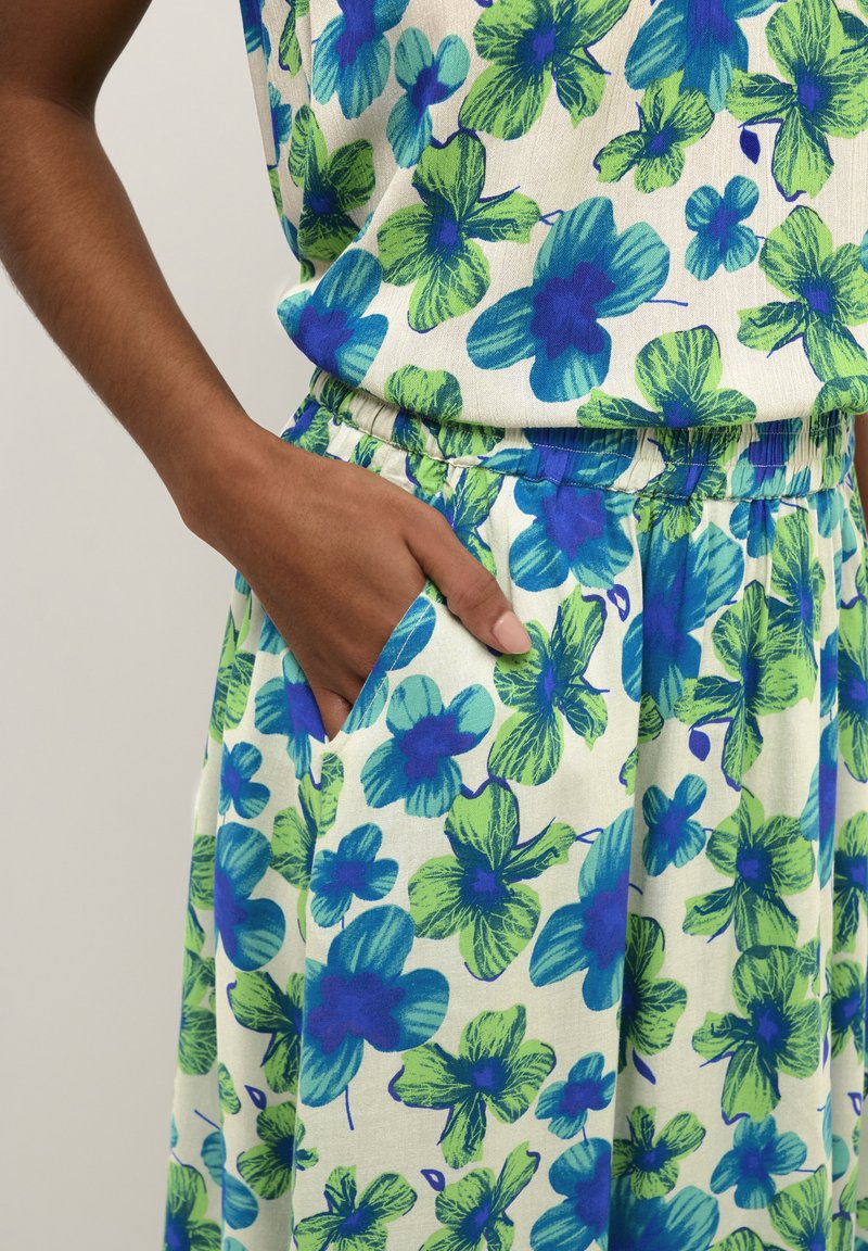 Kaffe MELINA - A-Linien-Rock - Green And Blue Digital Flower