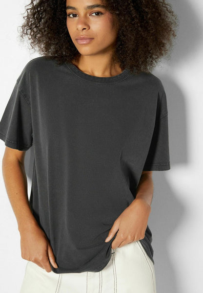 BERSHKA OVERSIZE SHORT SLEEVE - T-Shirt Print - Dark Grey