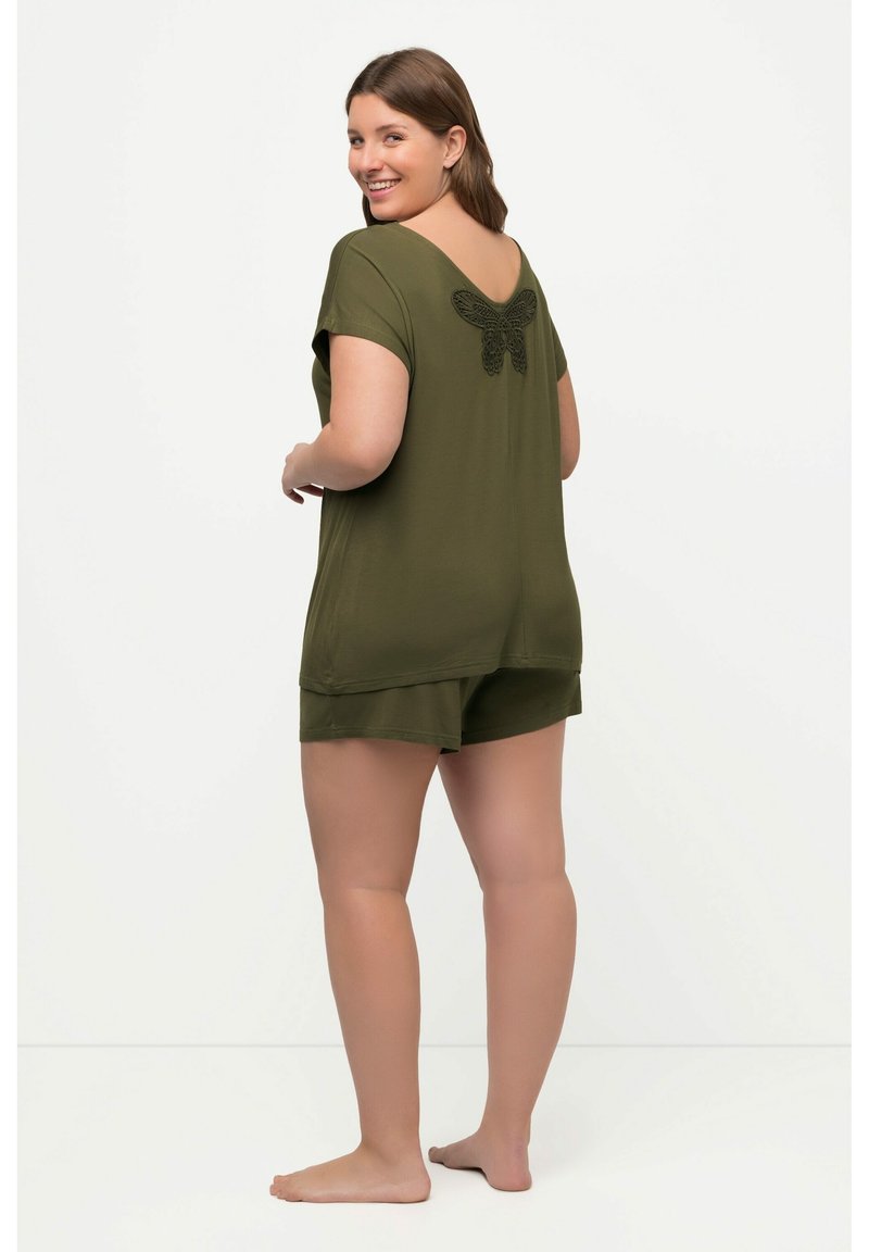 Ulla Popken MANCHES COURTES PAPILLON DÉCOLLETÉ RON SET - Nachtwäsche Set - Vert Loden