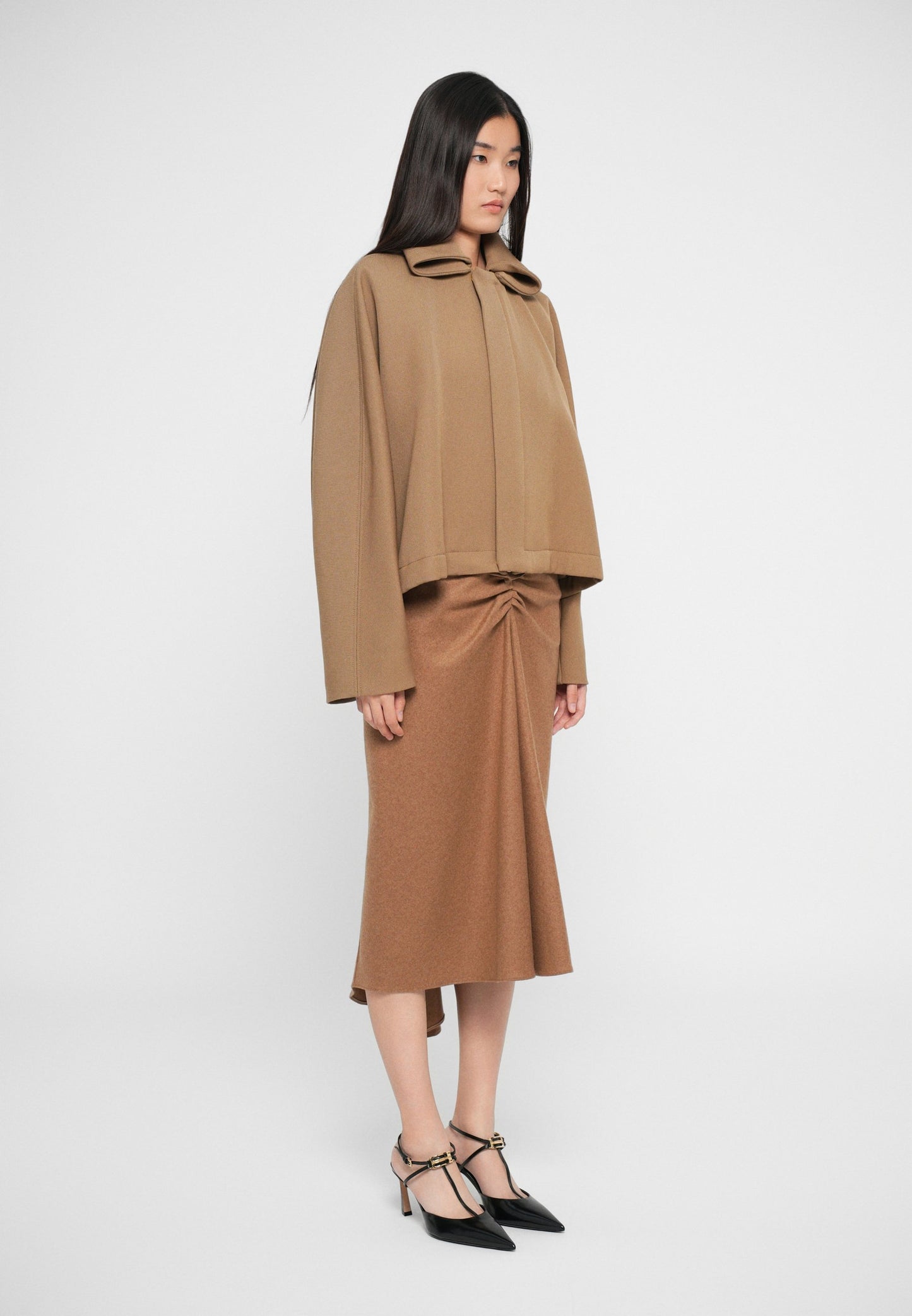 Victoria Beckham OVERSIZED ROLL NECK - Light Jacket - Dark Camel
