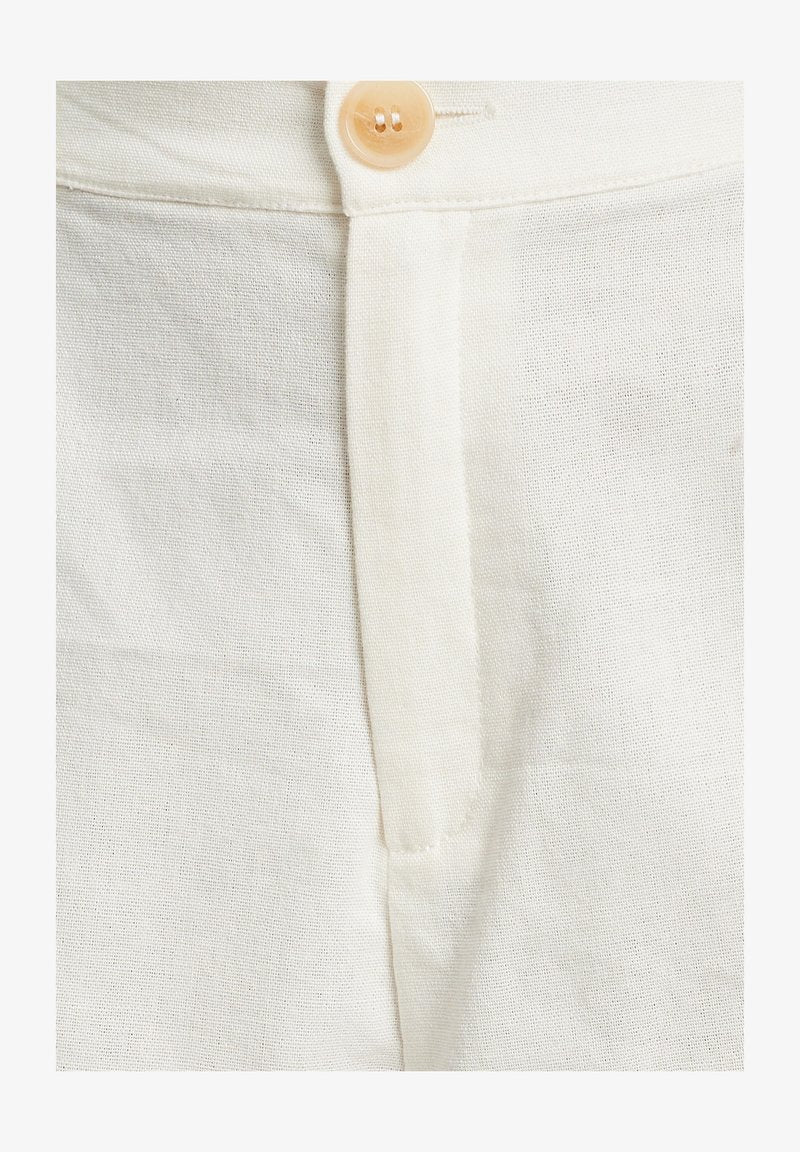 Calli CHARLIE - Shorts - White