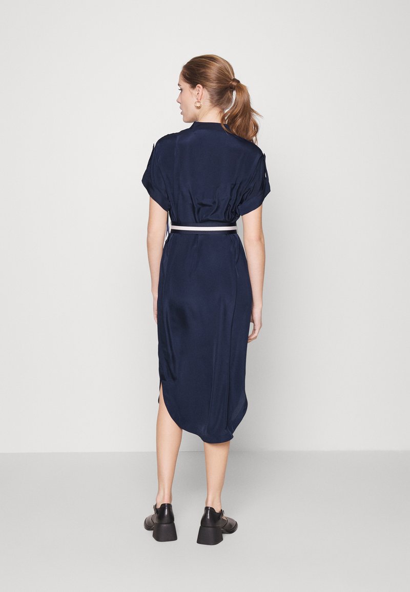  TYCENDA SHORT SLEEVE DAY DRESS - Blusenkleid - Refined Navy