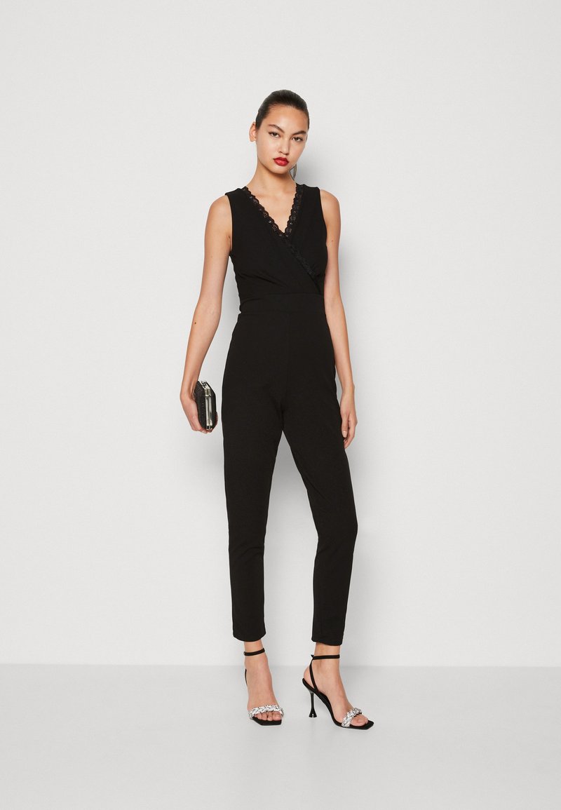 Wal G GENIE DETAIL - Jumpsuit - Black