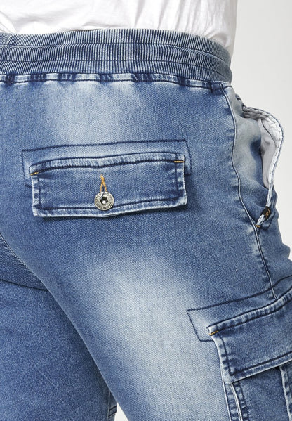 Koroshi BERMUDA JOGGER - Jeans Shorts - Azul Med Medium Blue