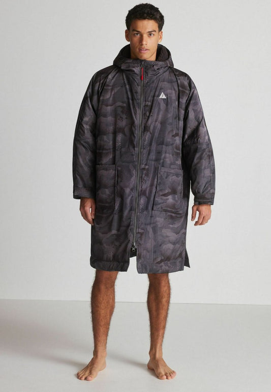 Next SWIM CHANGING - Wintermantel - Grey Camo Print