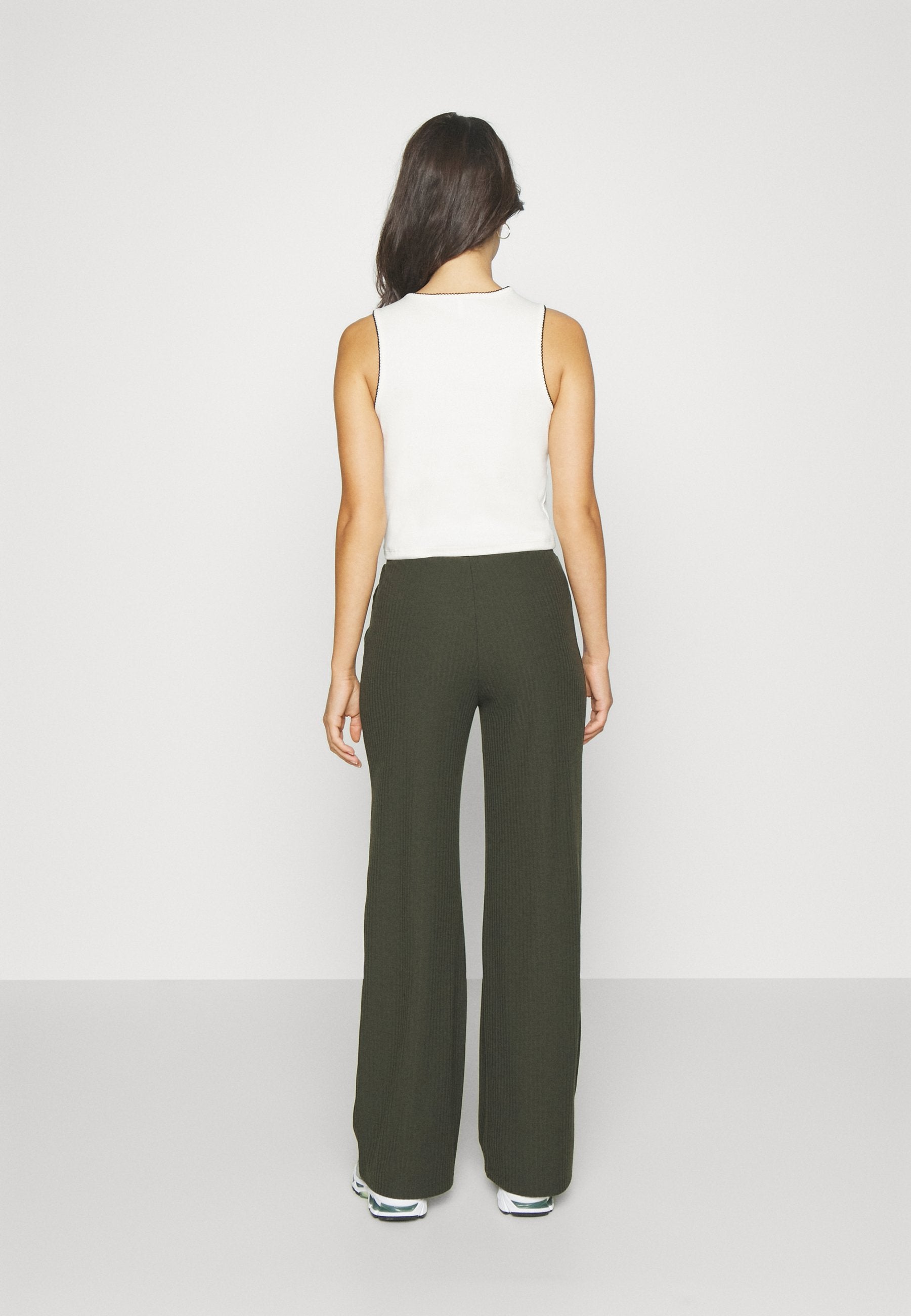 ONLY Petite ONLEMMA WIDE - Trousers - Rosin