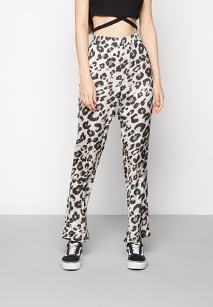 ONLY CARMAKOMA Leggings - Hosen - Black
