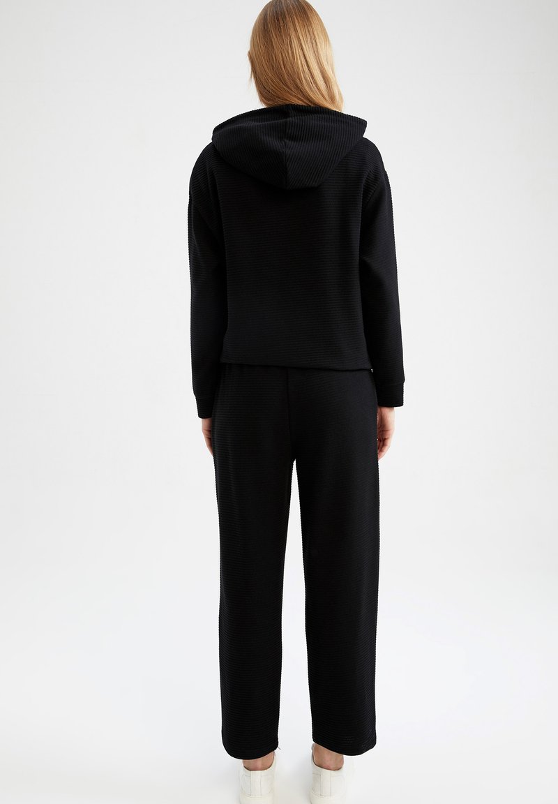 DeFacto Strickpullover - Black