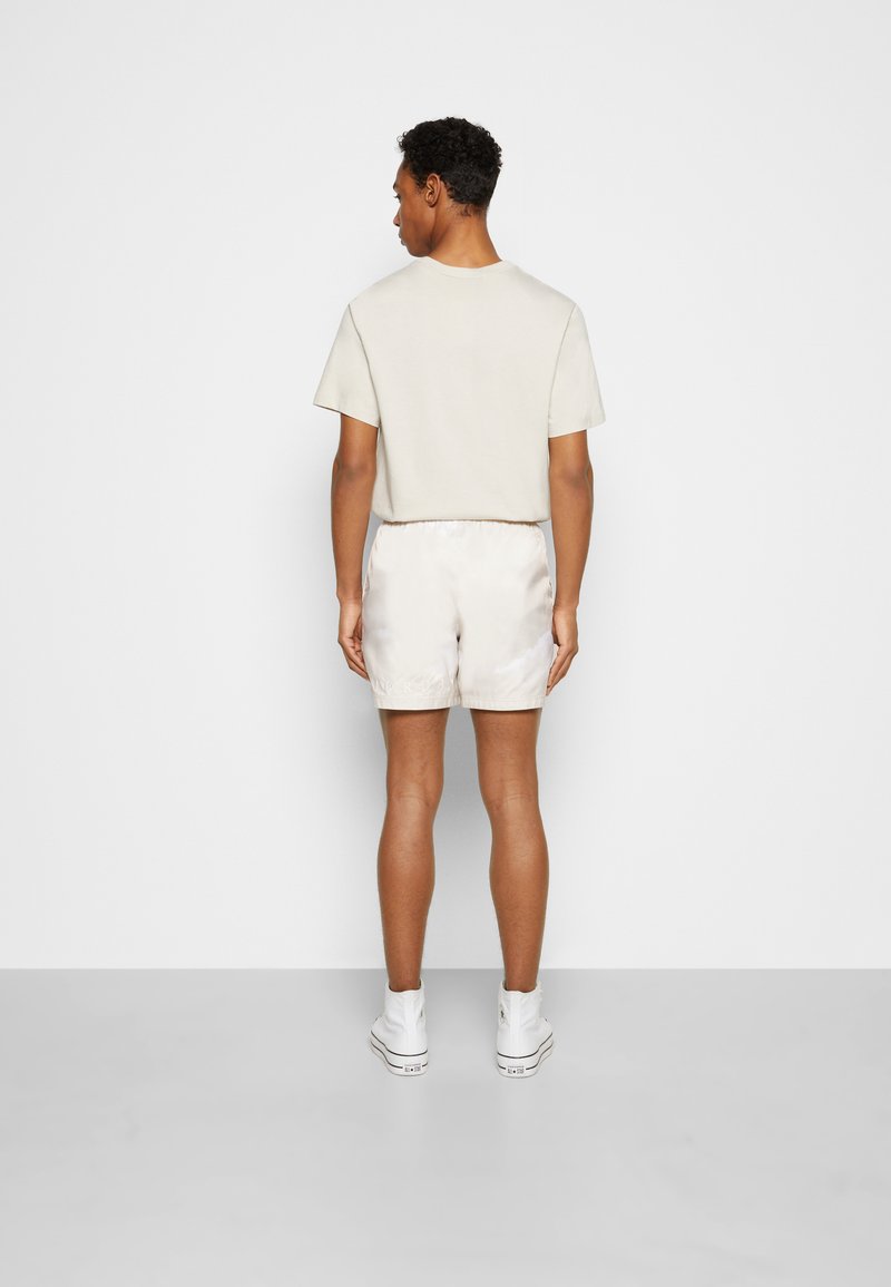 Jordan POOLSIDE - Shorts - Orewood/white