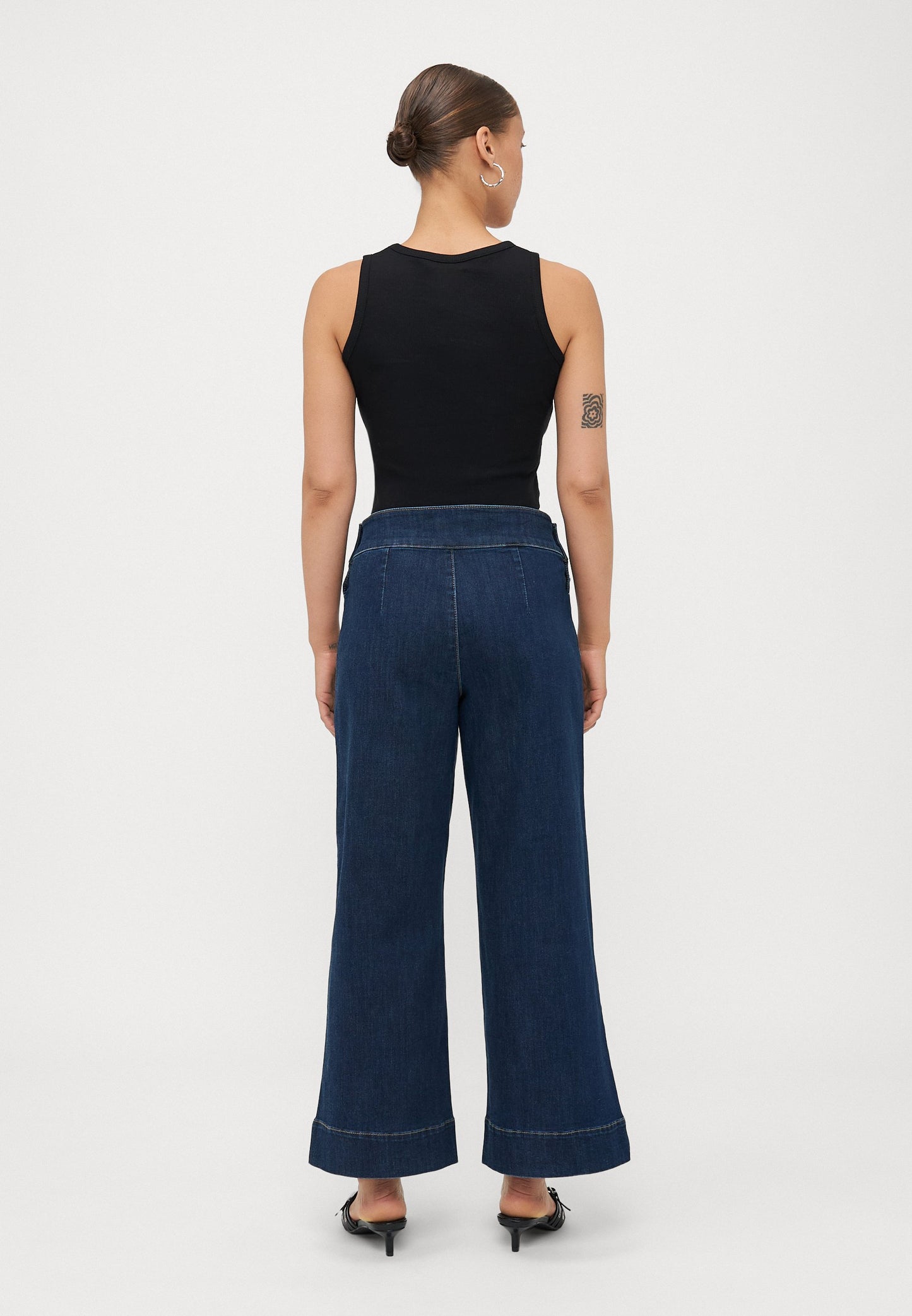 ONLY Petite ONLMADISON BUTTONS - Wide Leg - Dark Blue Denim