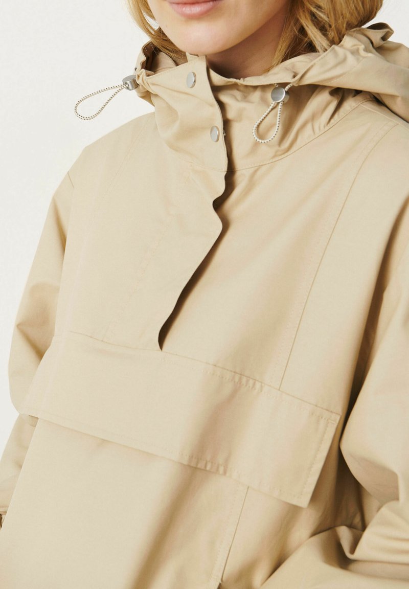 Part Two SKYEPW OTW - Windbreaker - Safari