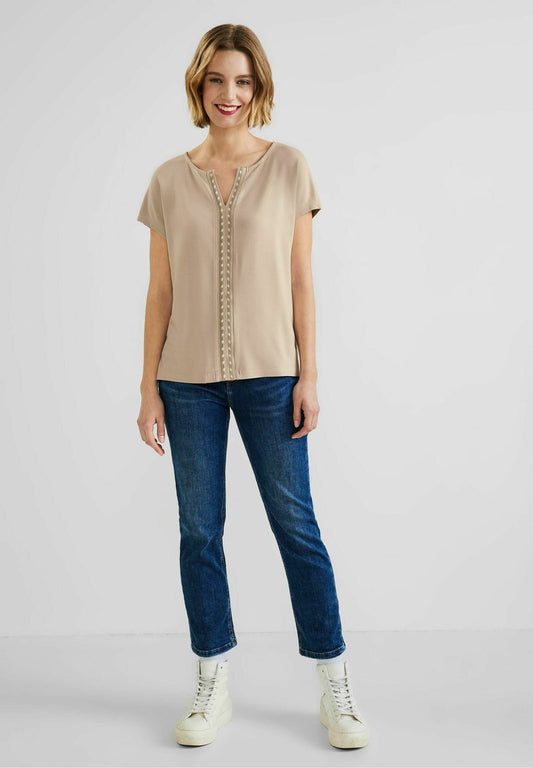 STREET ONE MIT STICKEREIDETAIL - Bluse - Light Smooth Sand