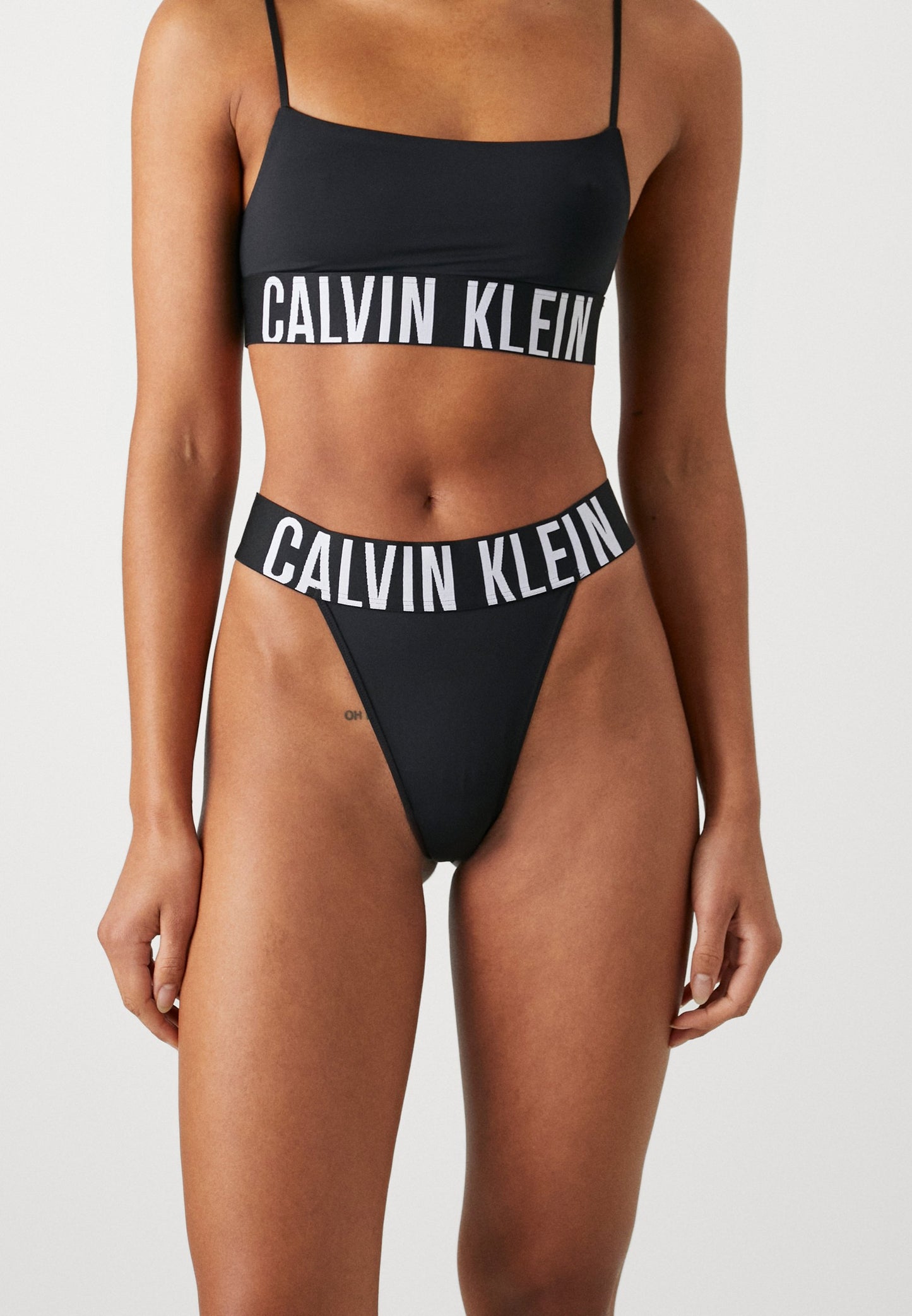 CALVIN KLEIN UNDERWEAR HIGH LEG THONG INTENSE POWER - Thong - Black
