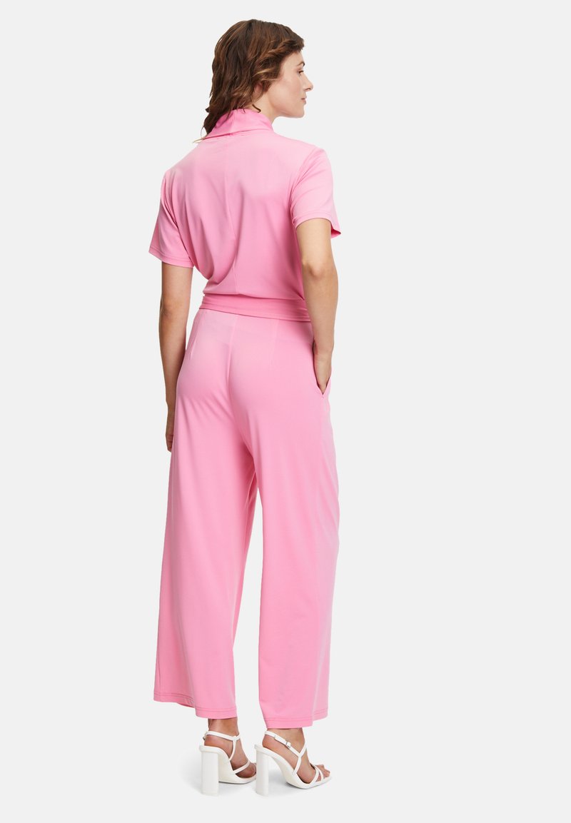 Betty Barclay MIT EINGRIFFTASCHEN - Jumpsuit - Shiny Pink