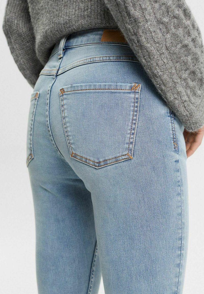 ESPRIT MIT KLEINER ZIPPERTASCHE - Jeans Skinny Fit - Blue Light Washed