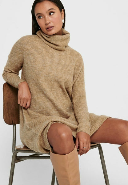ONLY LONGSLEEVE ONLJANAPULLO - Strickkleid - Beige