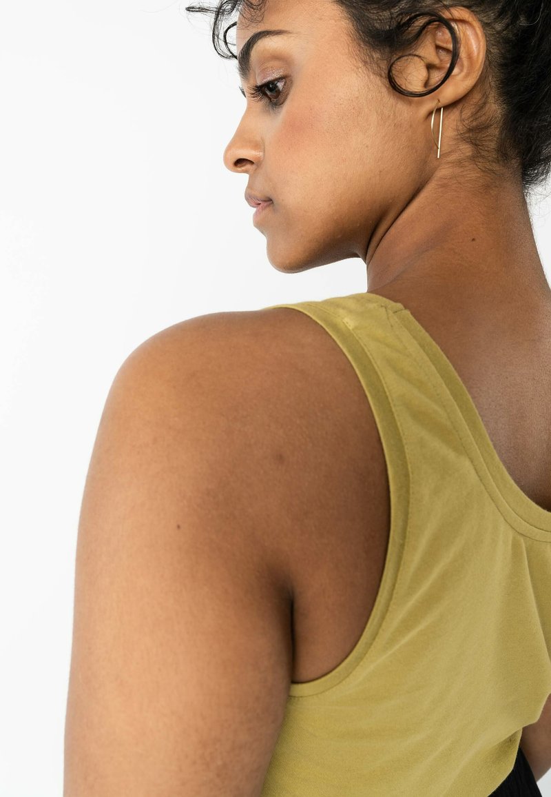 Mela VANITA - Top - Khaki