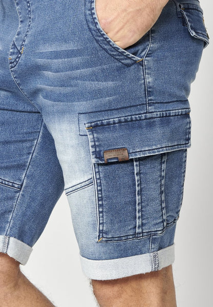 Koroshi BERMUDA JOGGER - Jeans Shorts - Azul Med Medium Blue