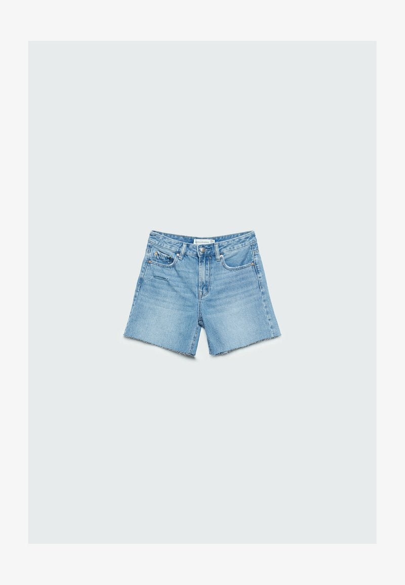 Stradivarius LOW WAIST BERMUDA - Jeans Shorts - Blue Denim