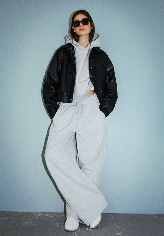 BERSHKA PLUSH BARREL - Tracksuit Bottoms - Light Grey