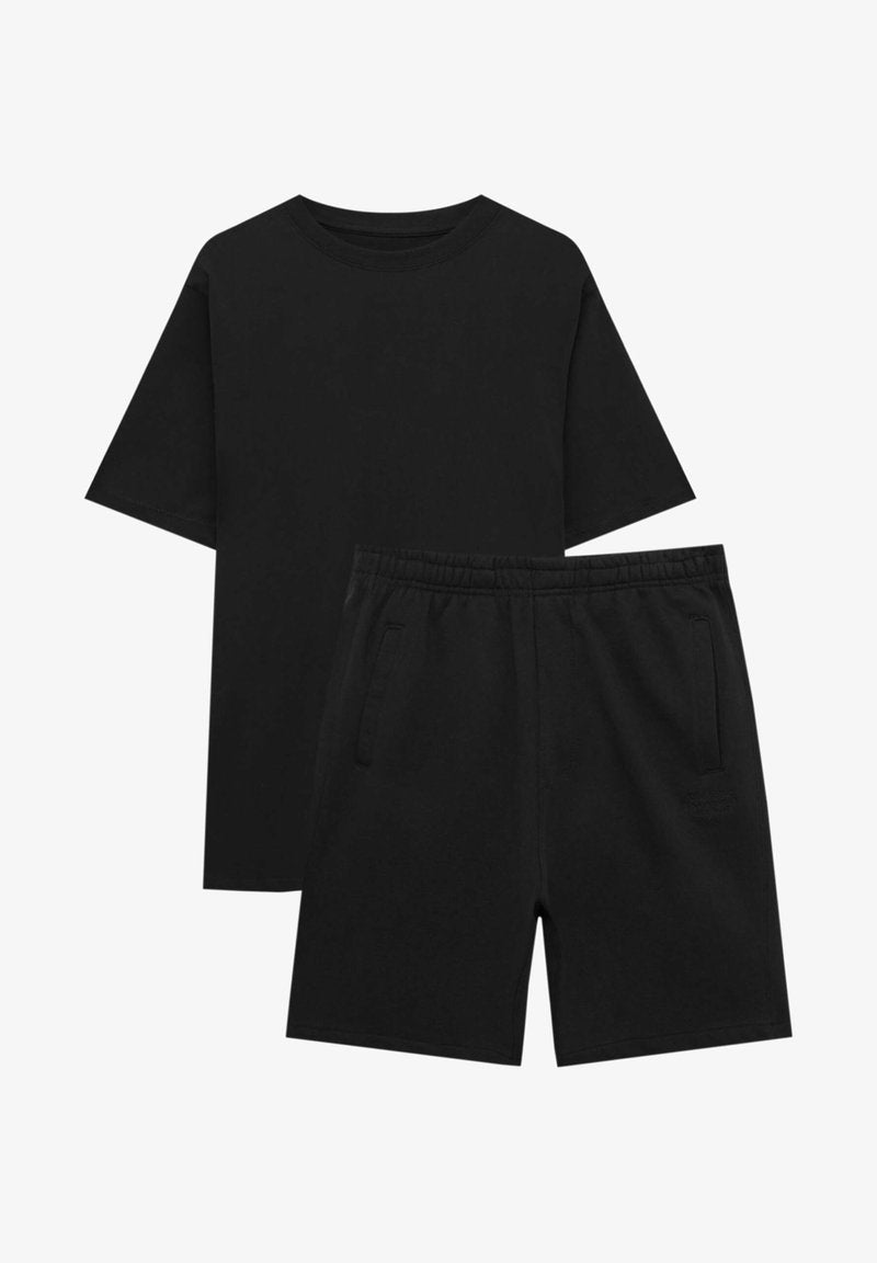 PULL & BEAR SET AND BERMUDA - Shorts - Black