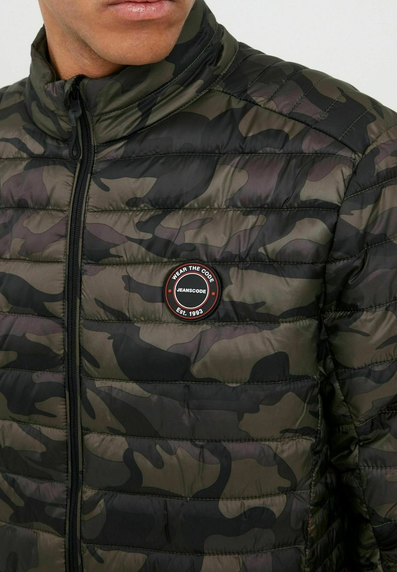 Indicode Jeans IDDAVITH - Übergangsjacke - Dired Camouflage