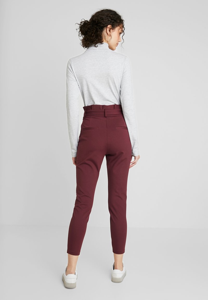 Vero Moda VMEVA HR PAPERBAG GA NOOS - Chino - Port Royale