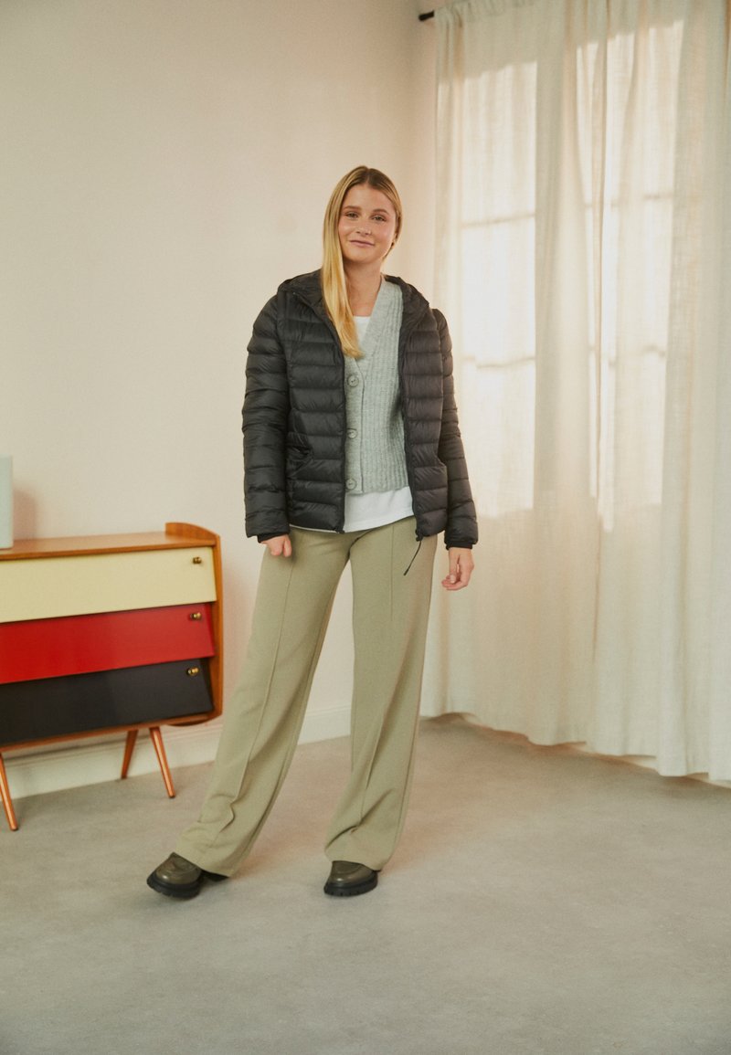 Even&Odd Daunenjacke - Black