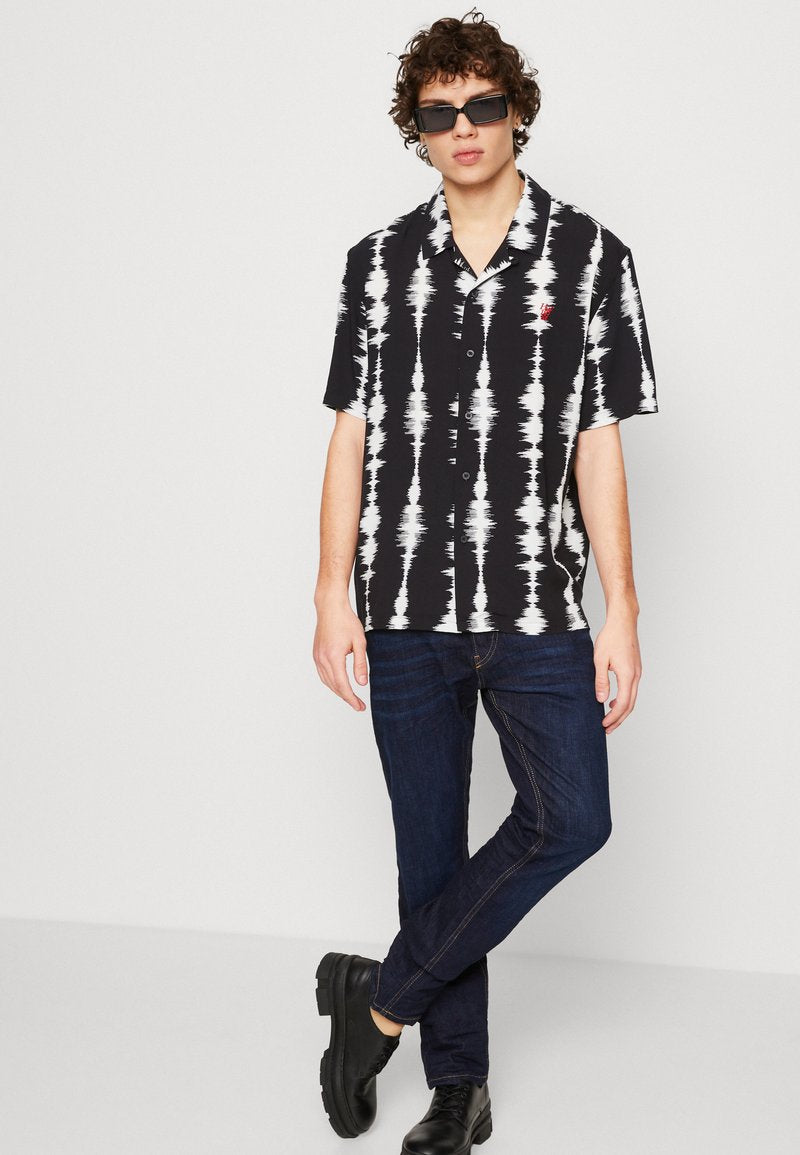 HUF SEISMOGRAM RESORT SHIRT UNISEX - Hemd - Black