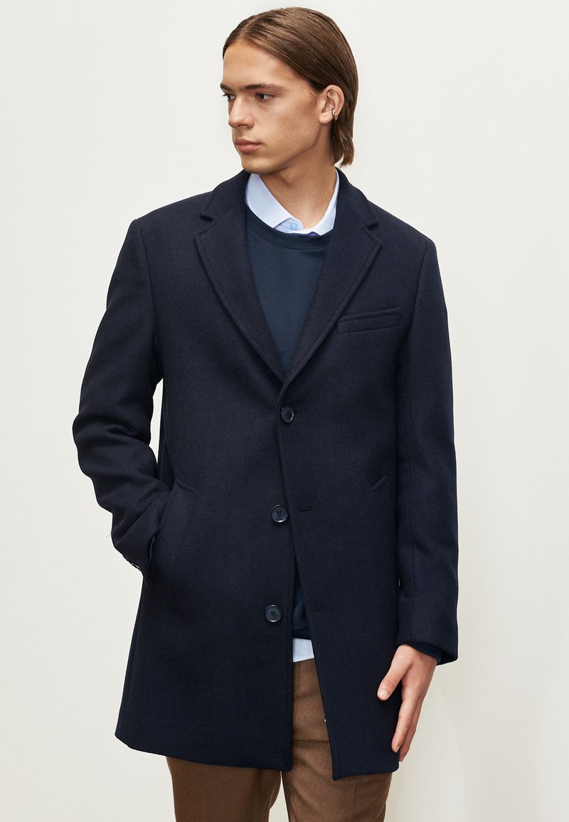  STANDARD FIT PLAIN - Klassischer Mantel - Navy Blue