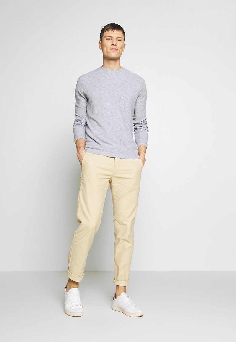 NN07 CLIVE - Langarmshirt - Grey Melange
