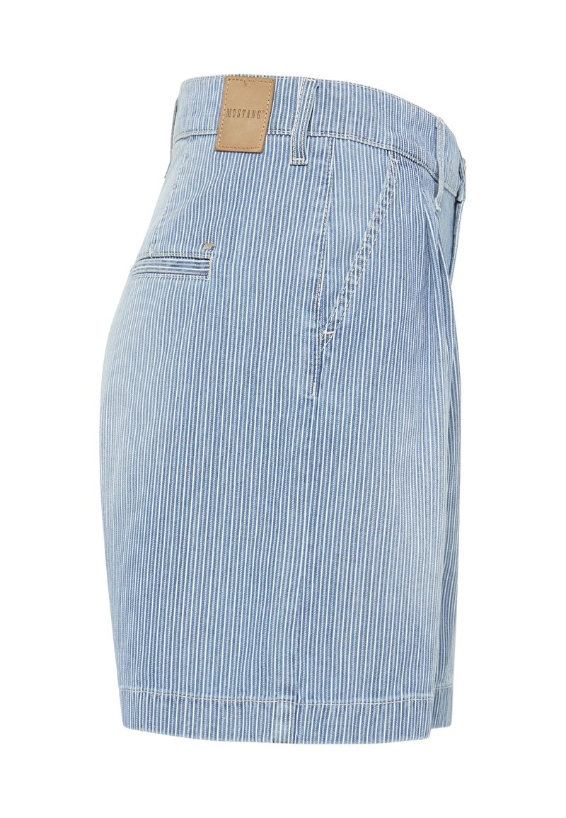 Mustang STYLE STELLA - Jeans Shorts - Weiß