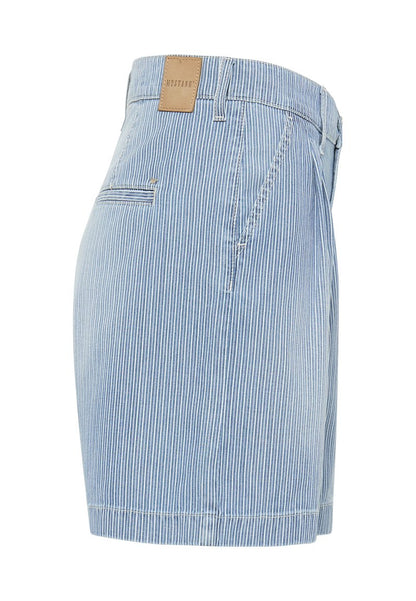 Mustang STYLE STELLA - Jeans Shorts - Weiß