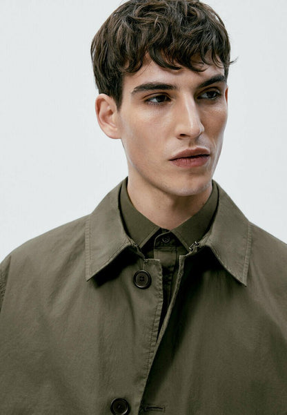 Massimo Dutti LIGHT TECHNICAL - Kurzmantel - Khaki