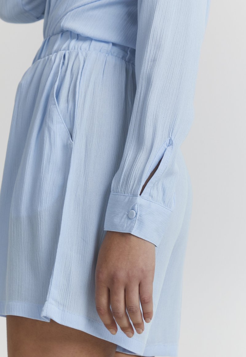 ICHI IHMARRAKECH SO SHO3 - Shorts - Chambray Blue