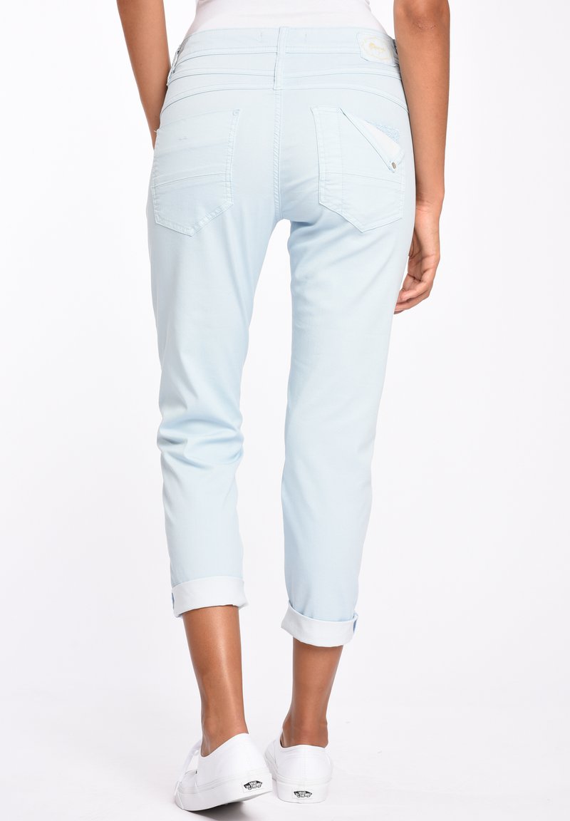 GANG AMELIE CROPPED - Jeans Slim Fit - Ice Blue Bijou