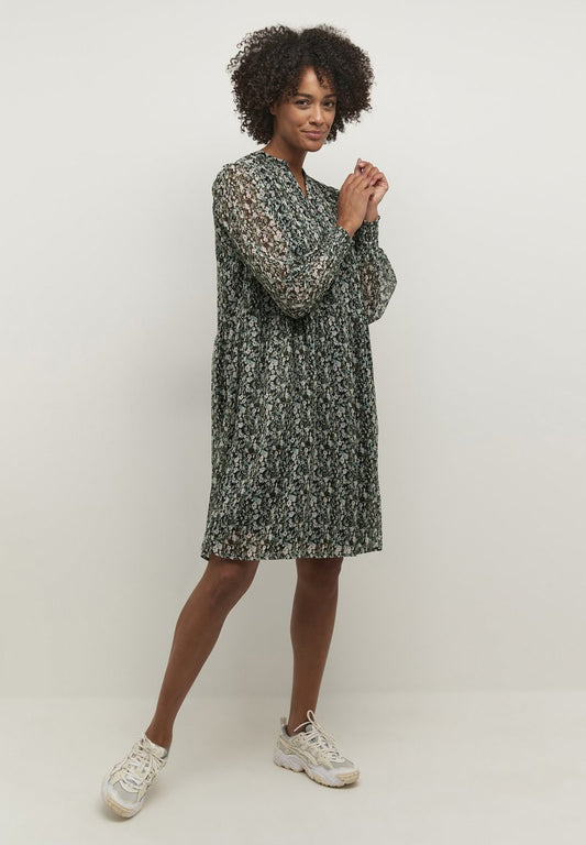 Kaffe KALENNY - Freizeitkleid - Black Green Chalk Flower